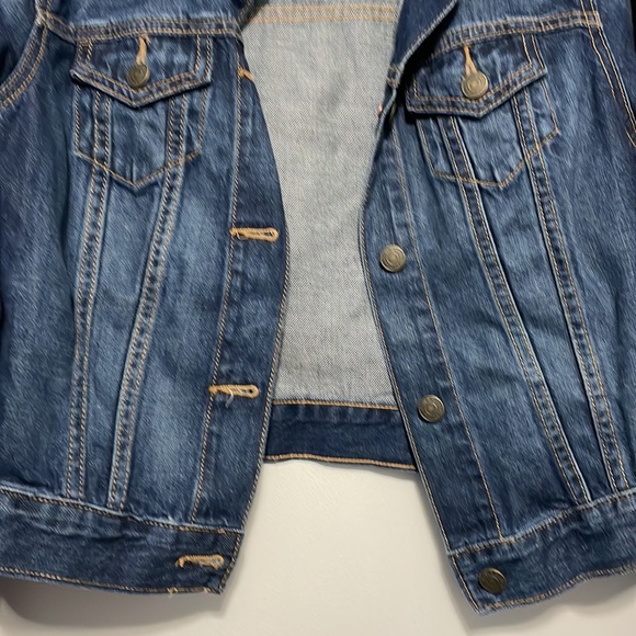 Crop jean jacket - Picture 2 of 5